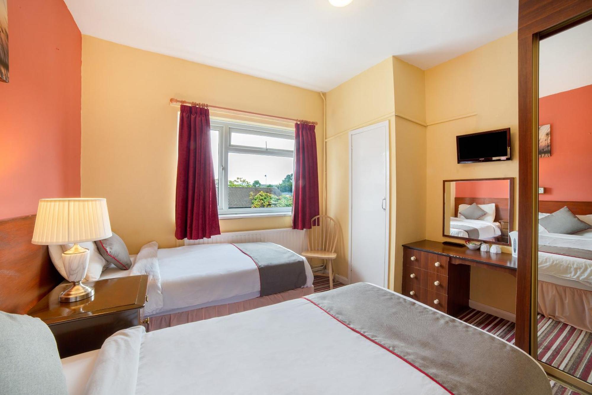 Oyo The Royal Hotel Dunston  Екстер'єр фото