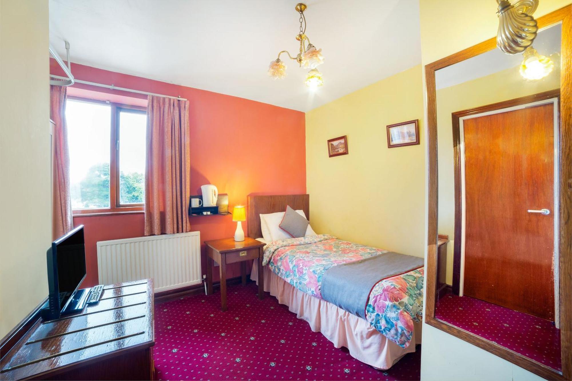 Oyo The Royal Hotel Dunston  Екстер'єр фото