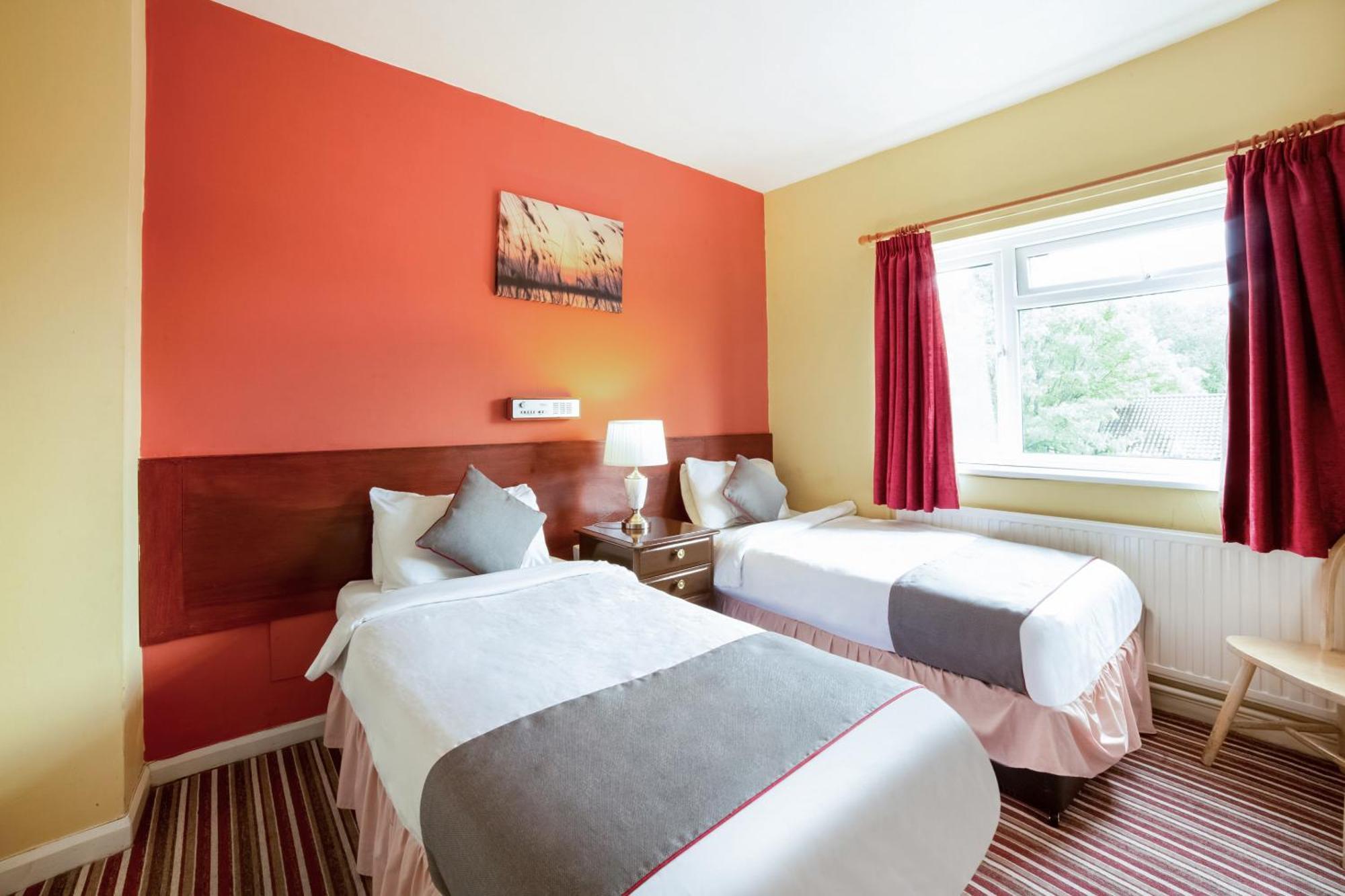 Oyo The Royal Hotel Dunston  Екстер'єр фото