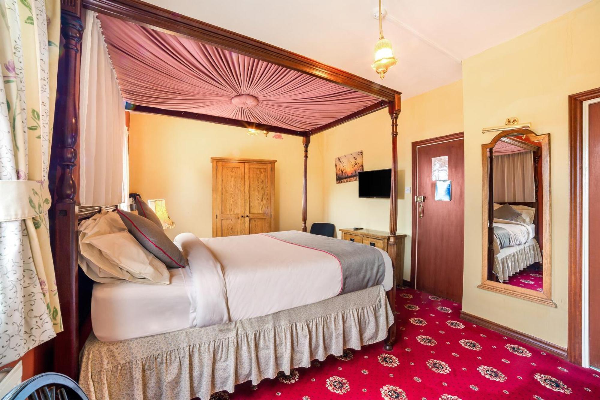 Oyo The Royal Hotel Dunston  Екстер'єр фото