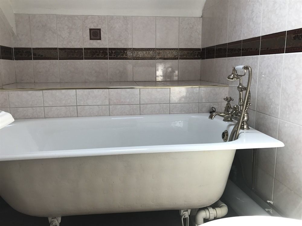 Oyo The Royal Hotel Dunston  Екстер'єр фото